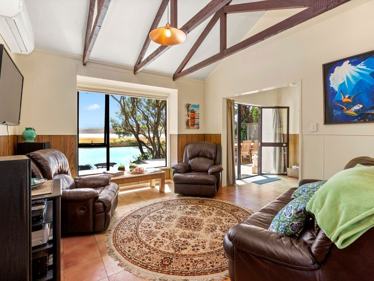 4 Raglan Waterfront Stays Perfect For Your Next Holiday Bachcare Blog