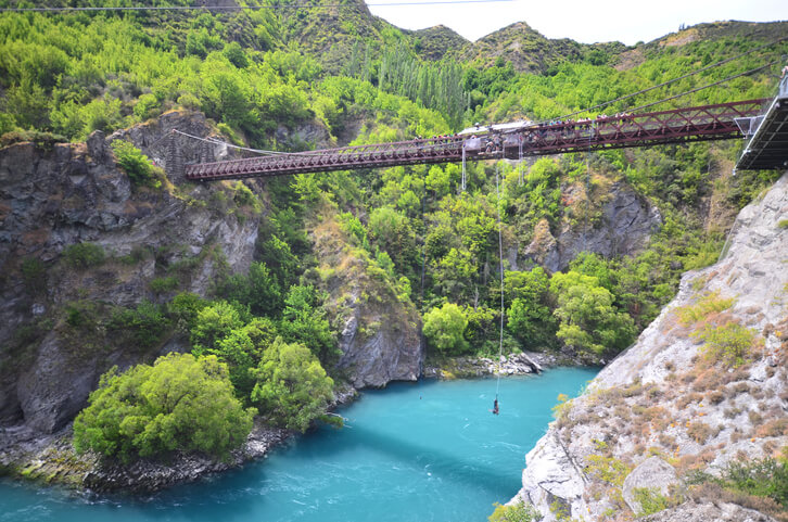 Bungy Jumping in Queenstown