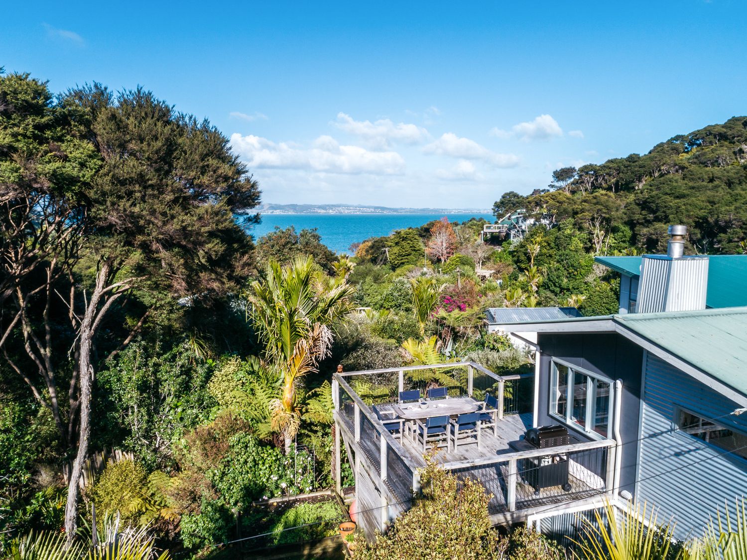 The Fat Pigeon - Omiha Holiday Home